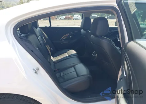 2016 Buick Lacrosse Leather z USA, uszkodzony, nr VIN 1G4GB5G32GF157201